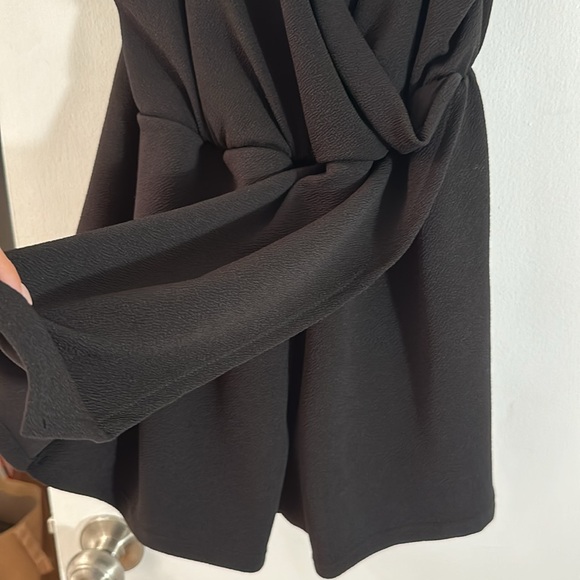💜KIMCHI BLUE💜 black skort romper - Picture 3 of 4